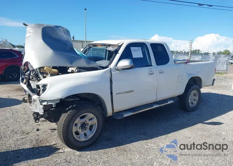 2000 Toyota Tundra из США, поврежденный, VIN AL00AN00700018152